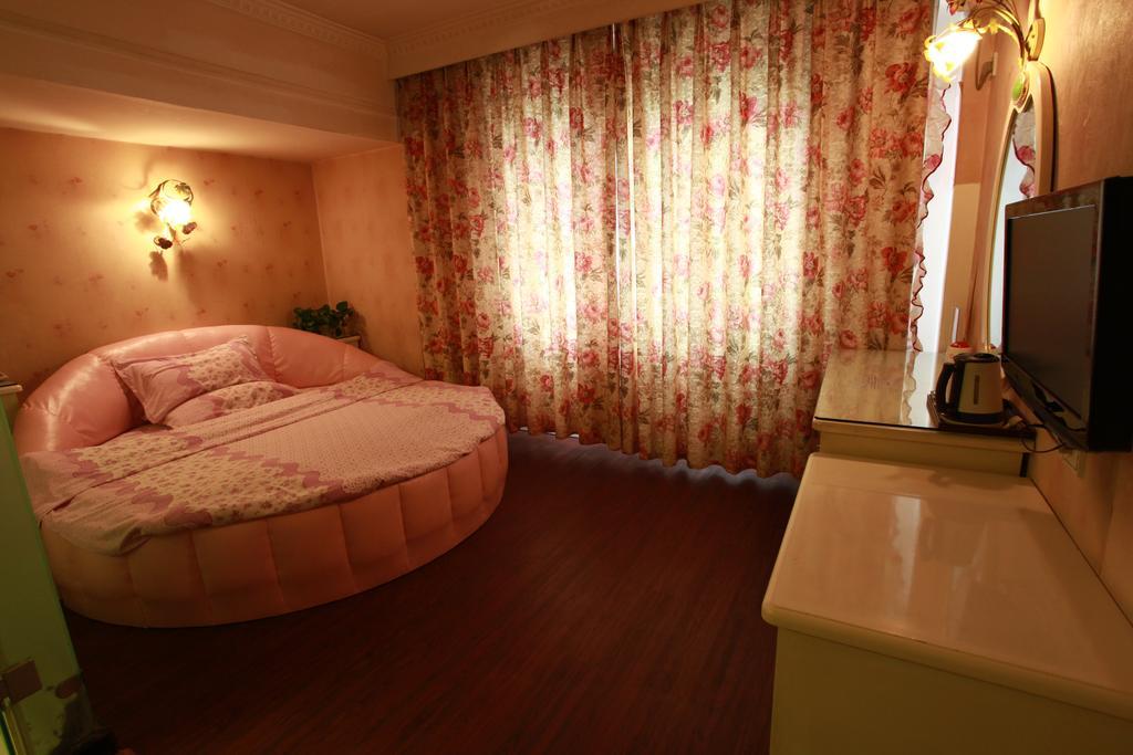Chengdu Jiali Hotel Chunxi Branch Экстерьер фото